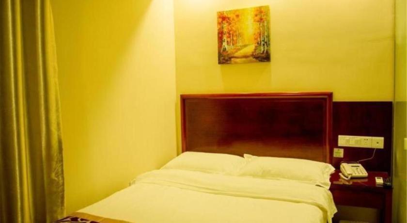 Greentree Inn Suzhou Guanqian Yangyuxiang Metro Station Business Hotel Ngoại thất bức ảnh